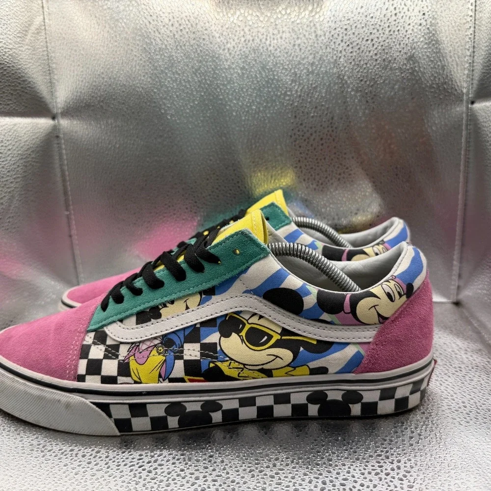 Vans product pair